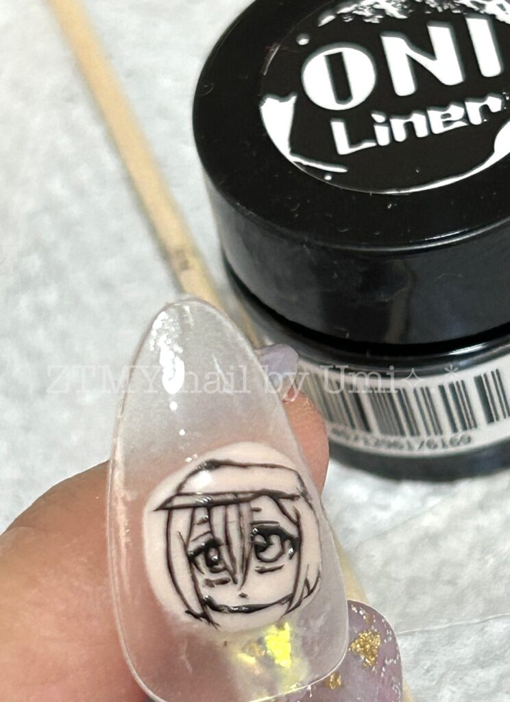 alt="微熱魔ニラちゃんの線画をしたネイルパーツ"