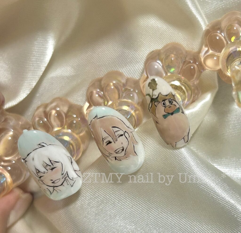 alt"=ずっと真夜中でいいのに。Hamニラちゃんとグレイちゃんをネイルアートした"