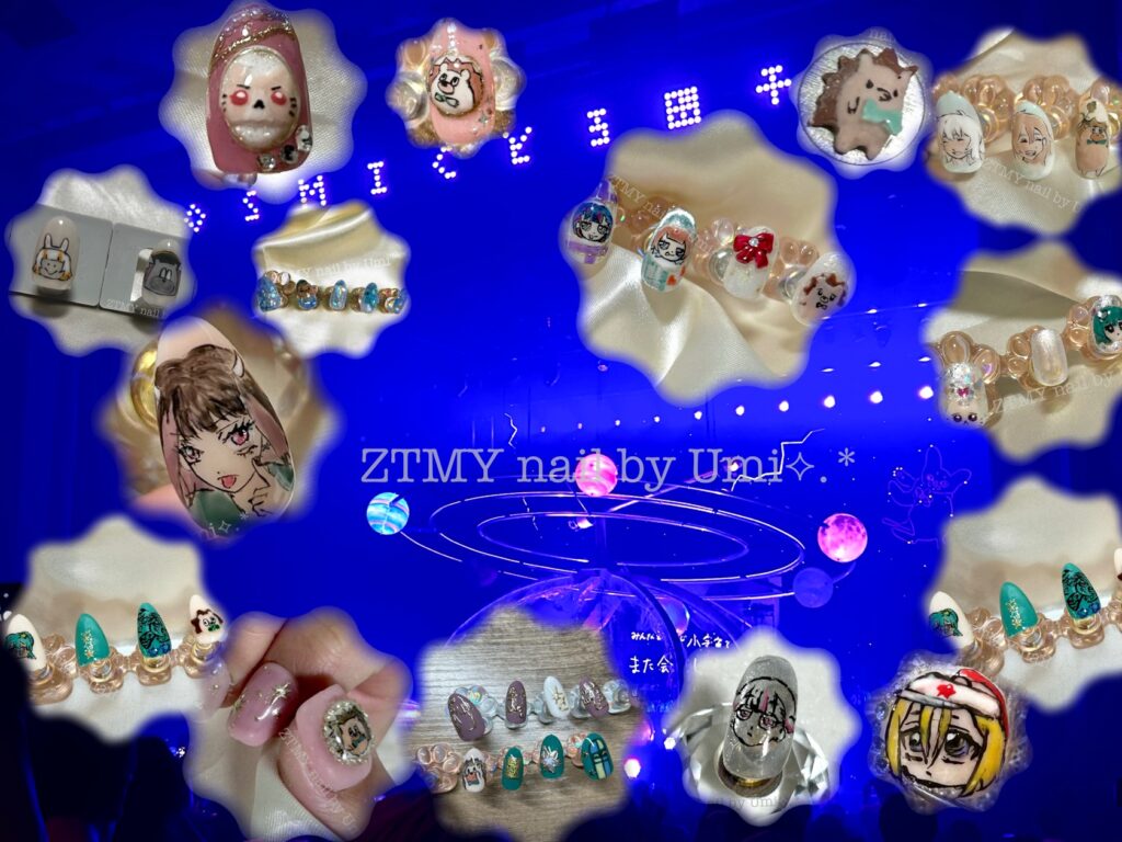 alt="1年間のずとまよネイルをまとめた"