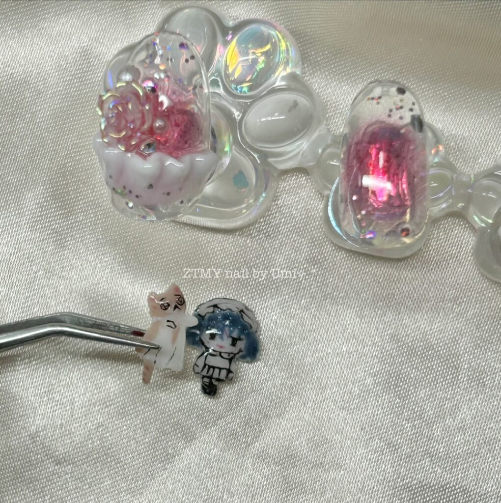 alt="ずとまよ　メデニラちゃん　しょが　ネイルパーツ　粘土ジェル"