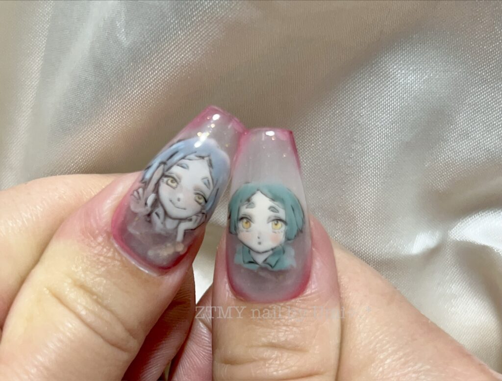 alt="ニラちゃん 痛ネイル 手描きアート ネイルチップ"