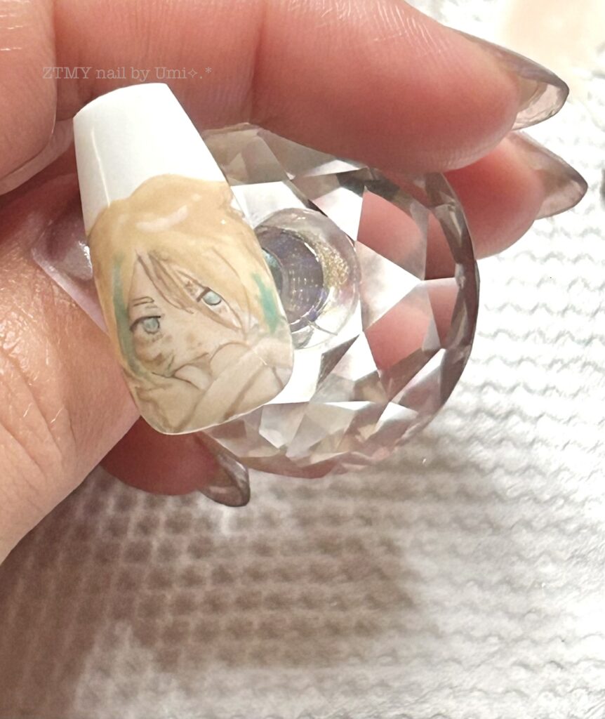 alt="ずとまよ「不法侵入」 ラニちゃんのネイルアートアップ画像"