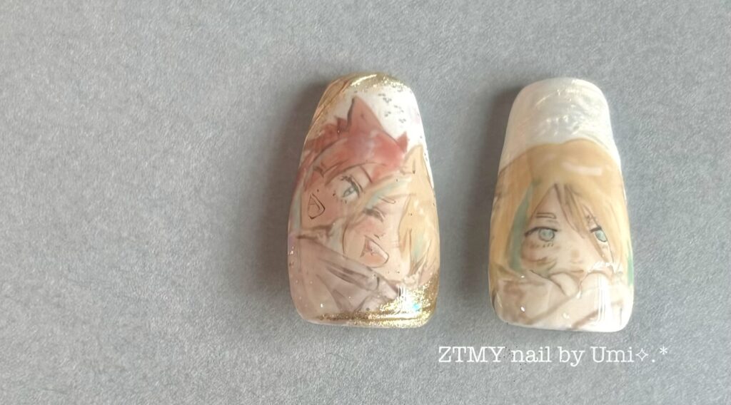 alt="ずとまよ「不法侵入」のキャラクターを細筆でネイルアート"